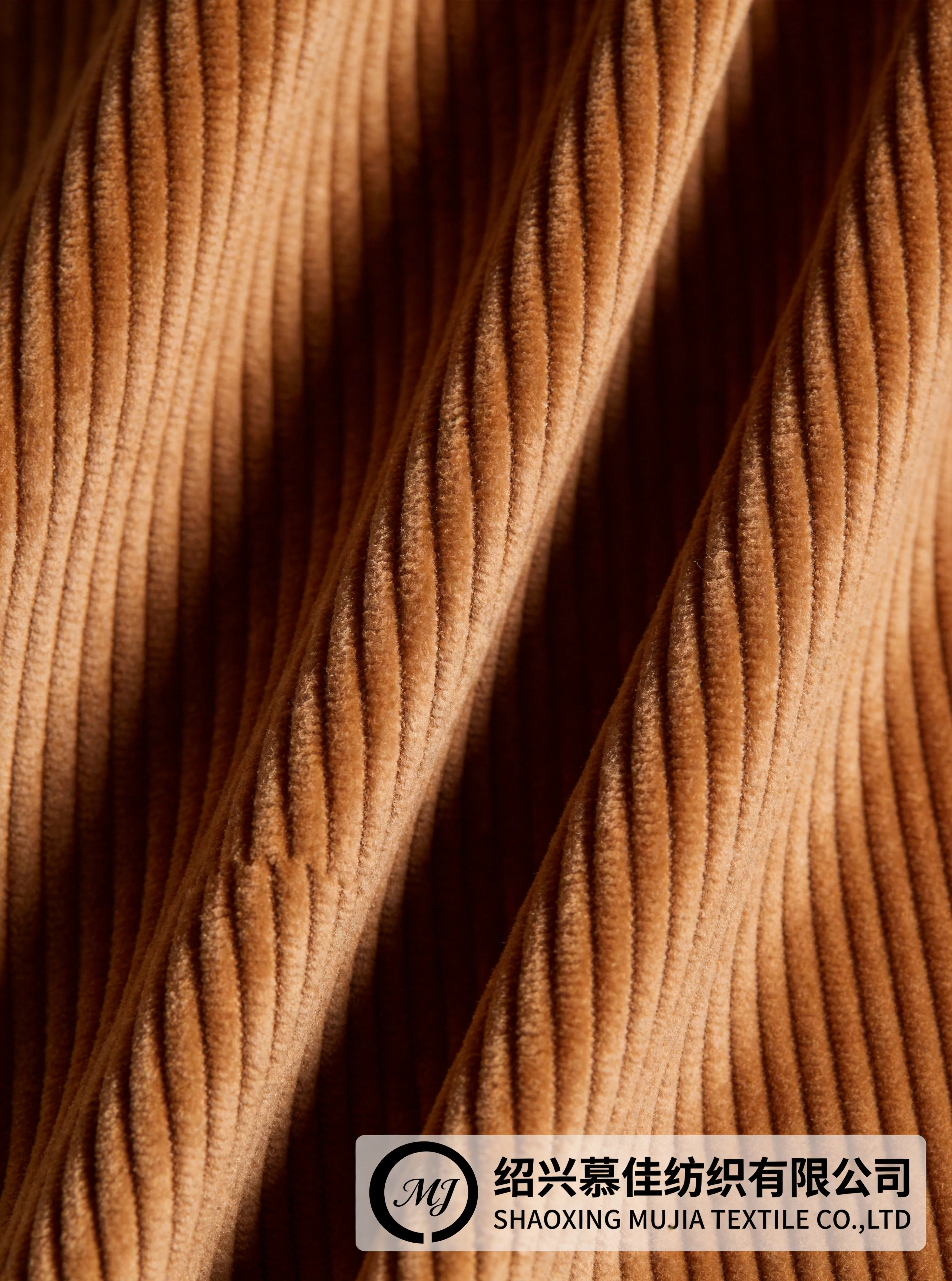 From Sample to Shipment: The Complete Fabric Sourcing Timeline for International Buyers